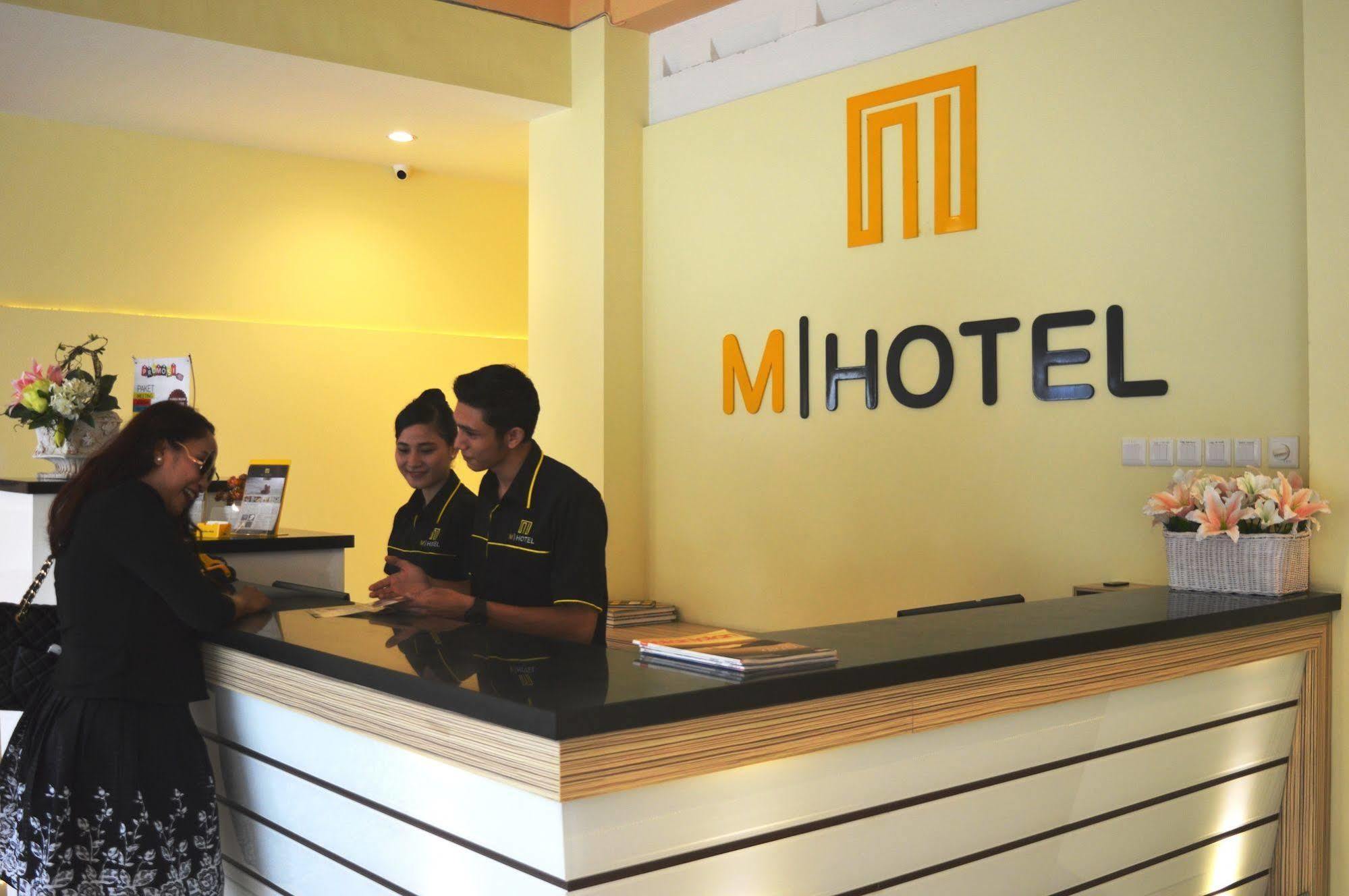 M Hotel Mataram Kültér fotó